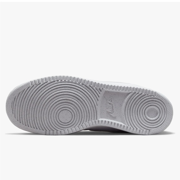 🆕 Nike Men's Court Vision Mid Sneaker - Picture 2 of 3